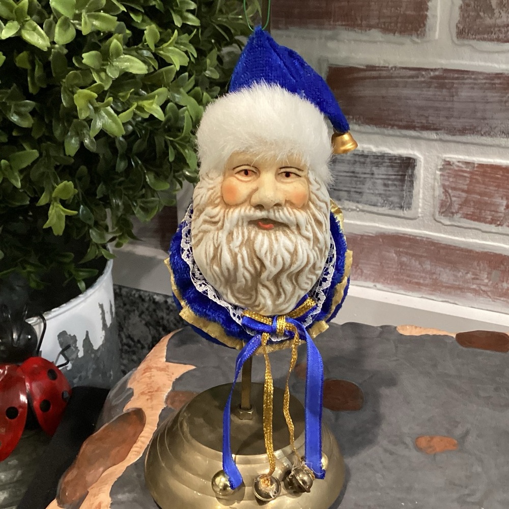 🔵 Porcelain & Plush Crafted Santa Christmas Tree hanging ornament - Unique